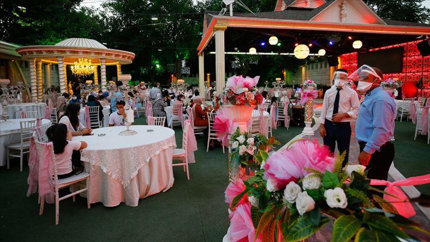 Rising costs spark ‘half-wedding’ trend