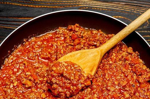 Kıymalı makarna sosu tarifi
