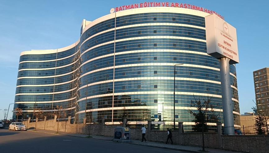 İdrar tahlilinde temiz raporu skandalı Seri numarası alınmış paralarla suçüstü yakalandı İdrar tahlilinde temiz raporu skandalı Seri numarası alınmış paralarla suçüstü yakalandı
